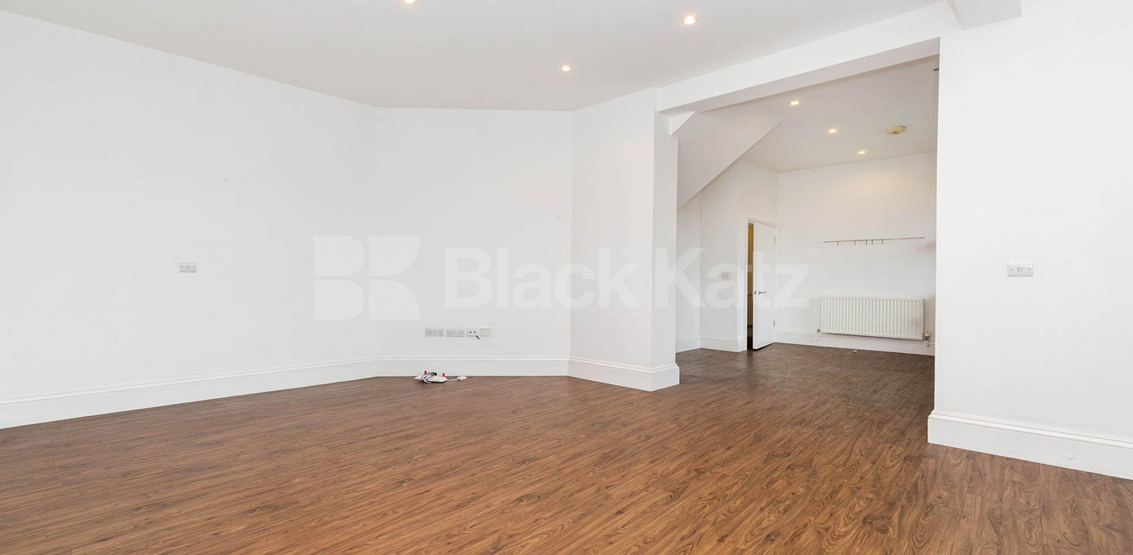 			VIRTUAL TOUR AVAILABLE!, 1 Bedroom, 1 bath, 1 reception Maisonette			 Ritson Road, DALSTON N1